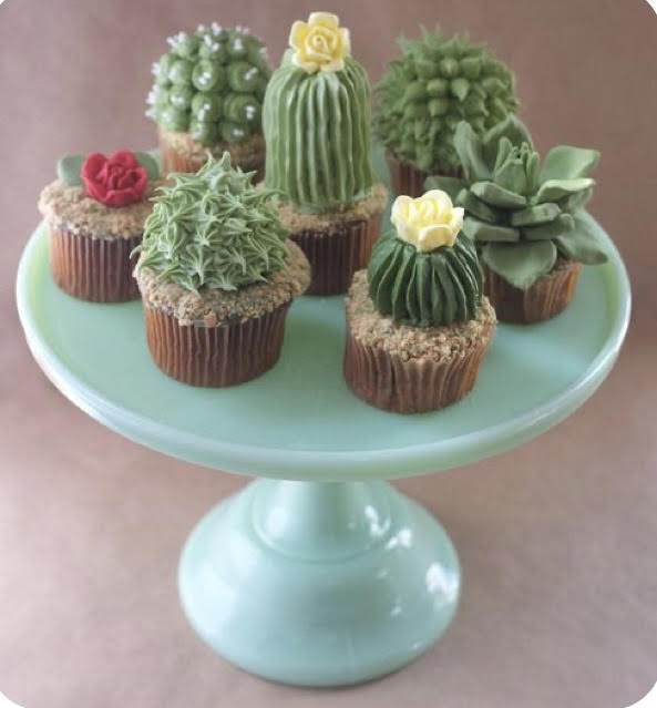 Decorate Like a Pro - Floral Cactus Cupcakes